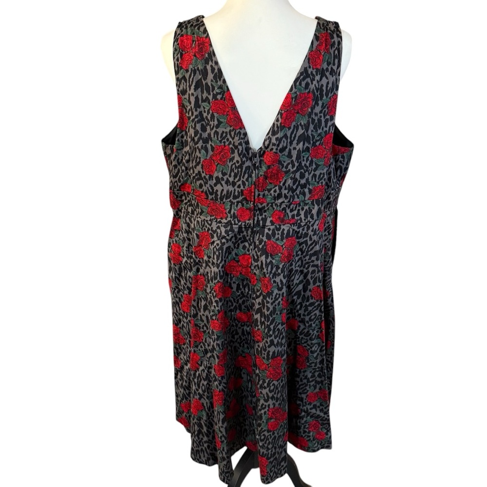 Torrid Gray Animal Leopard Print Rose Fit & Flare Skater Dress sz 18 pockets nwt - Picture 7 of 11